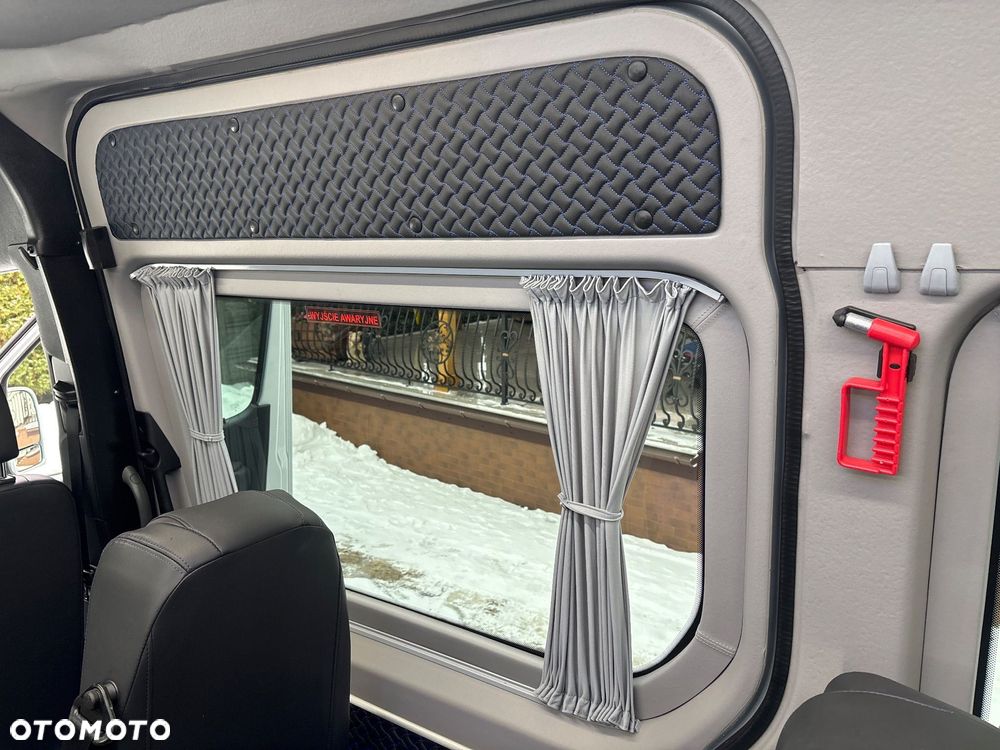 Mercedes-Benz Sprinter Long SELECT 9G-Tronic 907.235 - 31