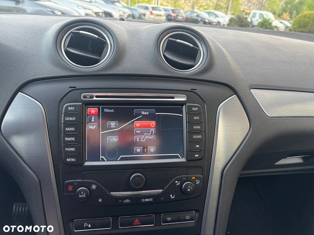 Ford Mondeo 2.0 TDCi Titanium X - 21