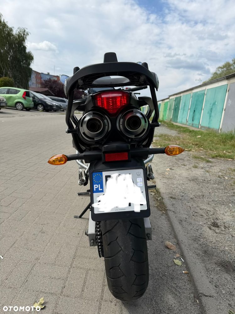 Yamaha FZ6 - 18