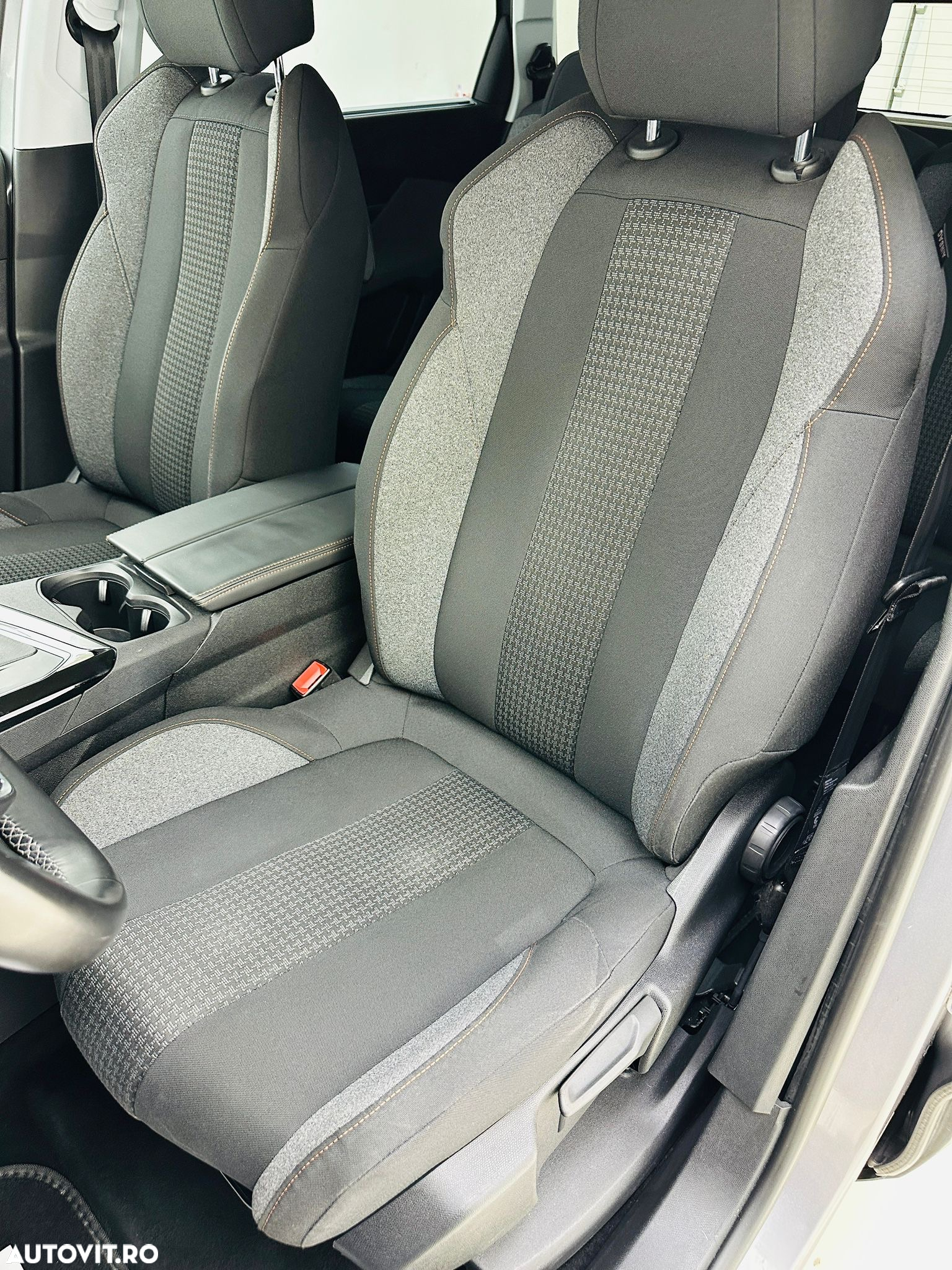 Peugeot 5008 - 13