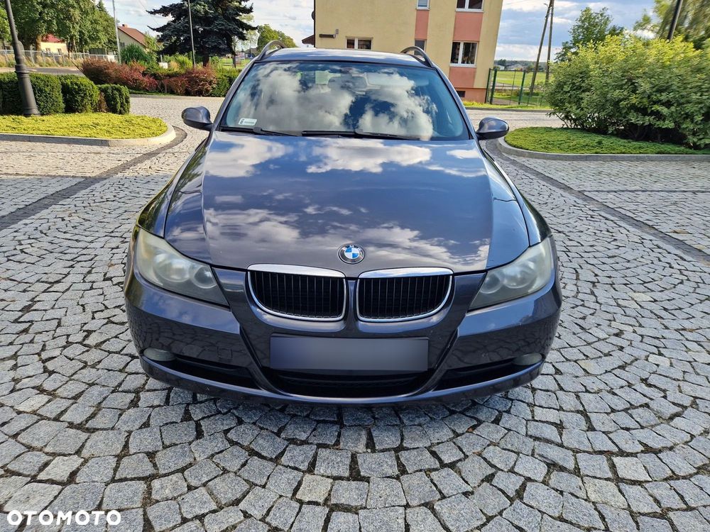 BMW Seria 3 318d - 13