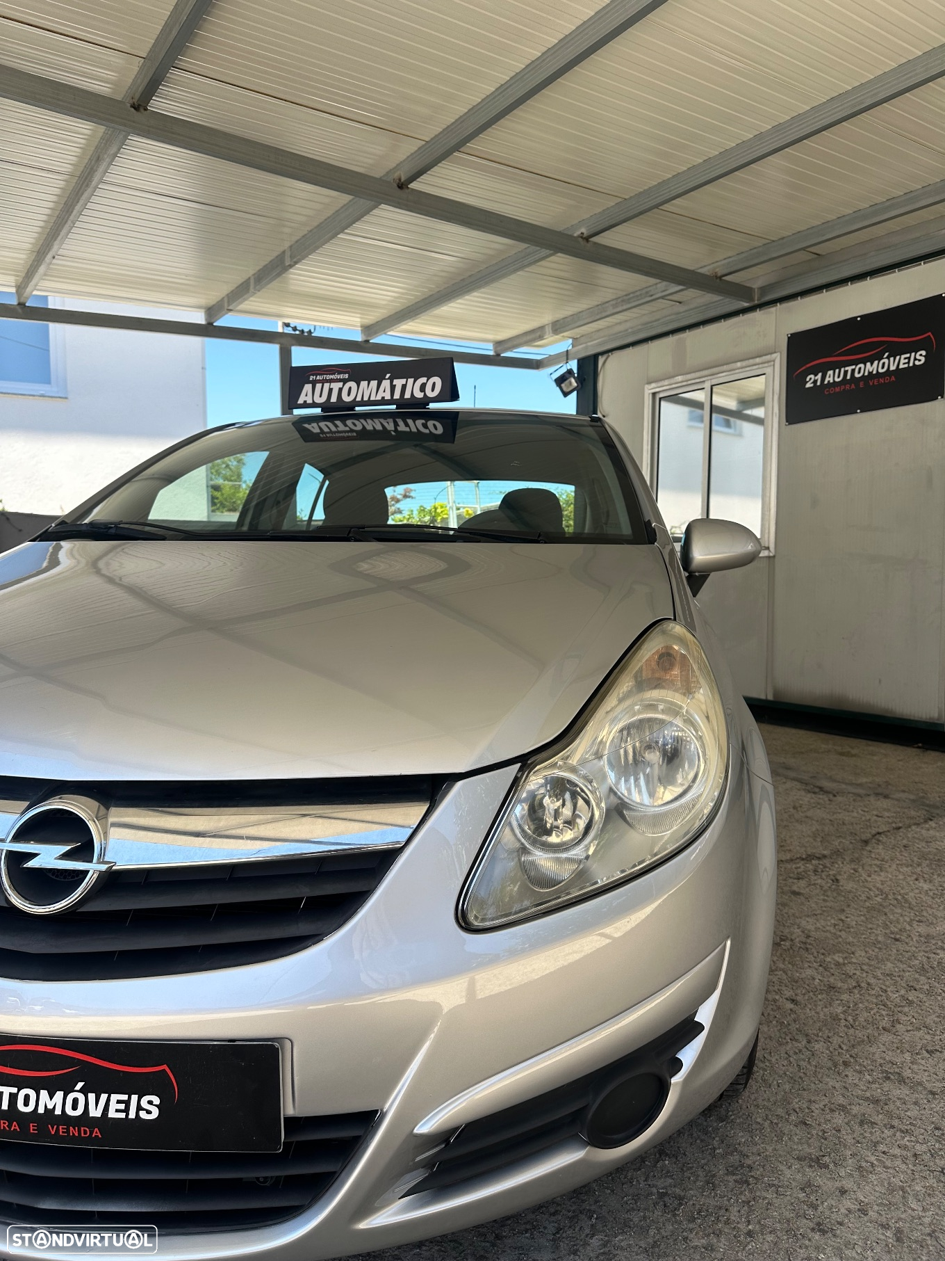 Opel Corsa 1.2 Enjoy Easytronic - 4