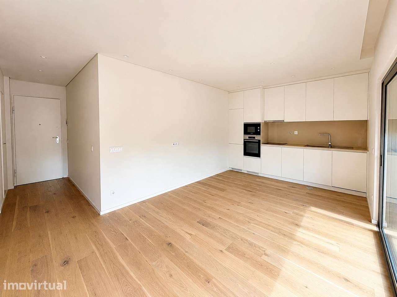 T1 Novo | Com Varanda e Garagem | Canidelo, Vila Nova de Gaia - Grande imagem: 2/18