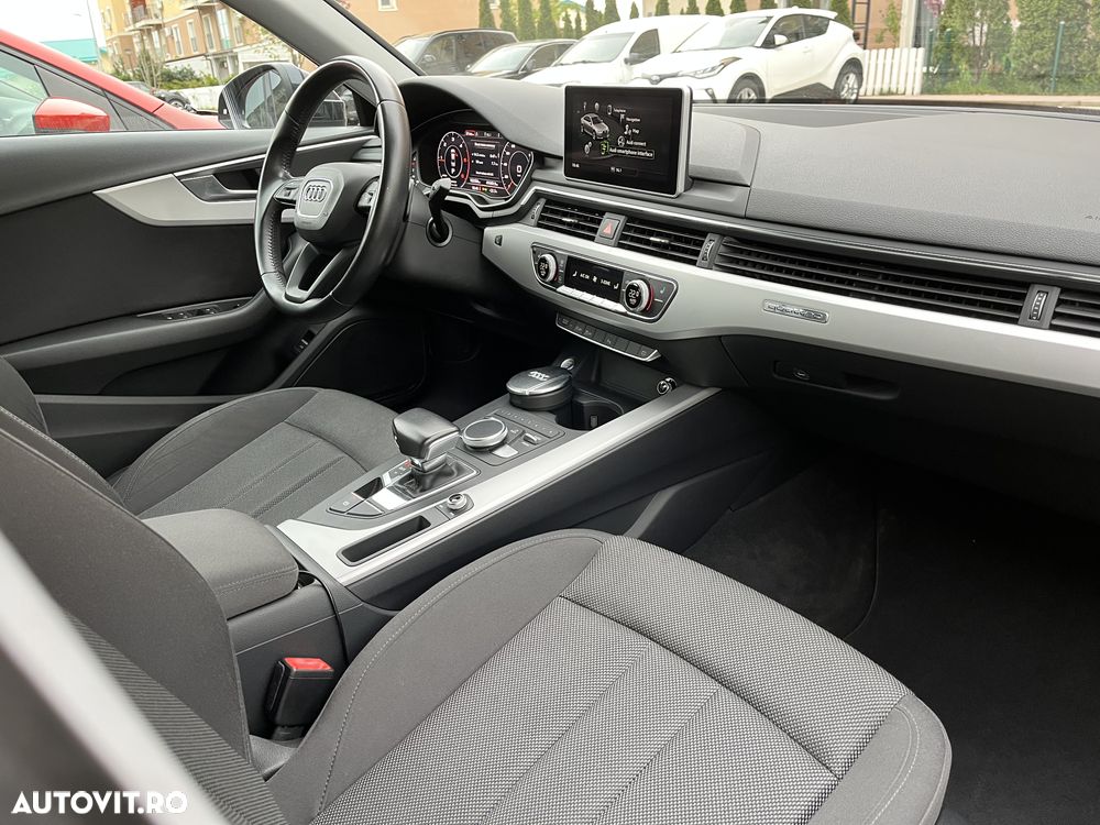 Audi A4 2.0 TDI quattro S tronic - 15
