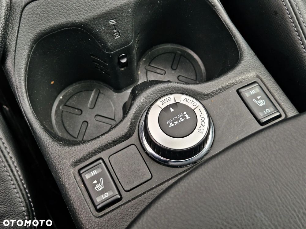 Nissan X-Trail 1.6 DCi Tekna 4WD - 31