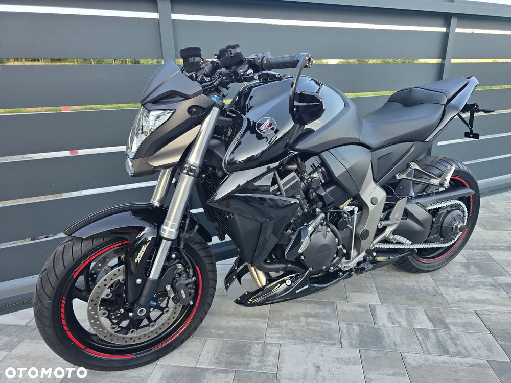 Honda CB - 4