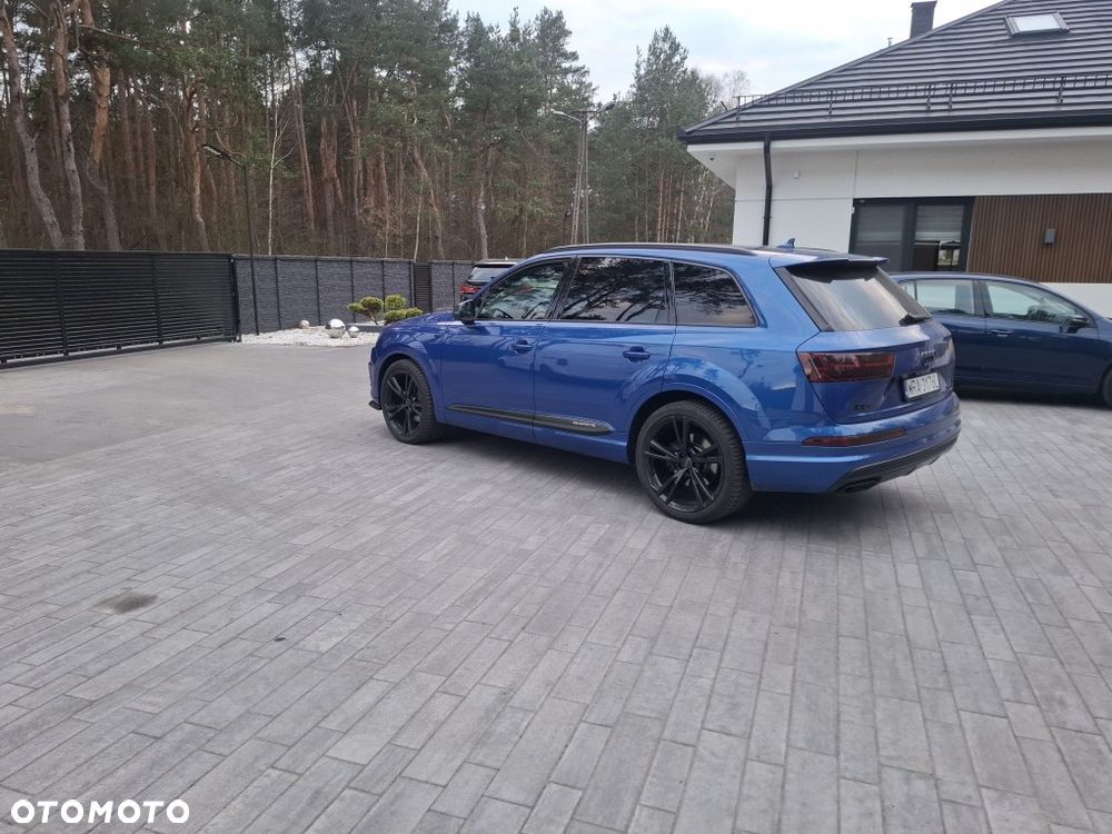 Audi Q7 - 4