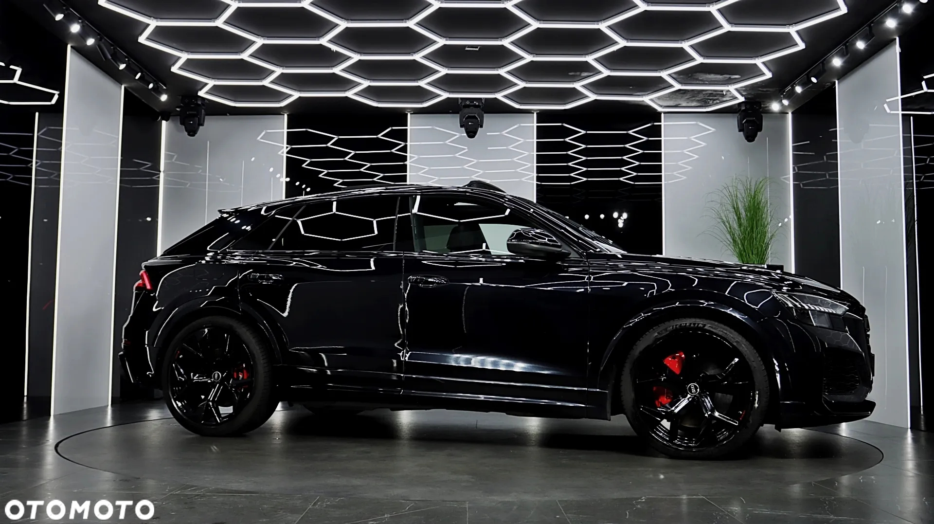Audi RS Q8 RSQ8 TFSI Quattro Tiptronic - 12