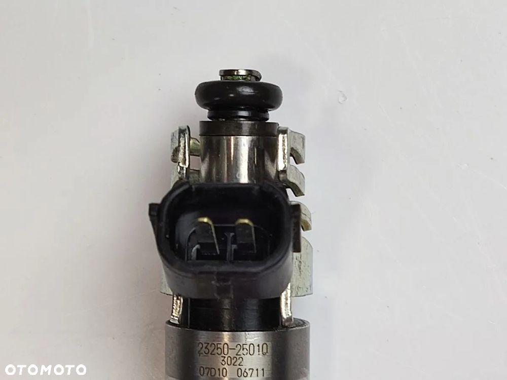 TOYOTA CAMRY gen IX 2.5h 19-21r Listwa Wtryskowa Dolna - 9