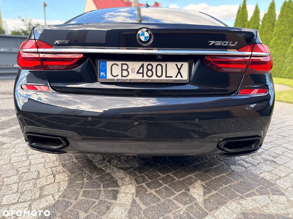 BMW Seria 7 750Li - 2