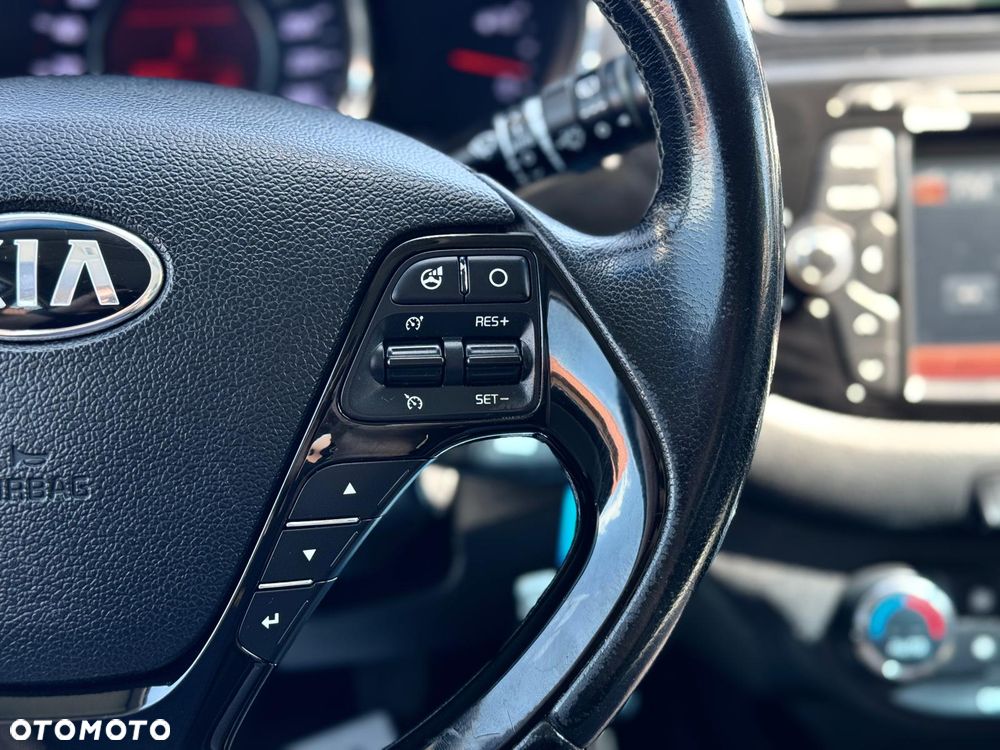 Kia Ceed 1.6 CRDi XL - 26