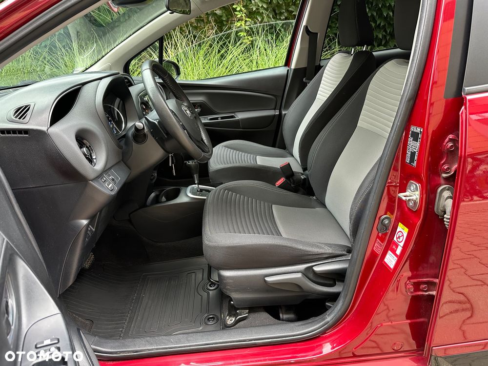 Toyota Yaris 1.5 Premium CVT - 14