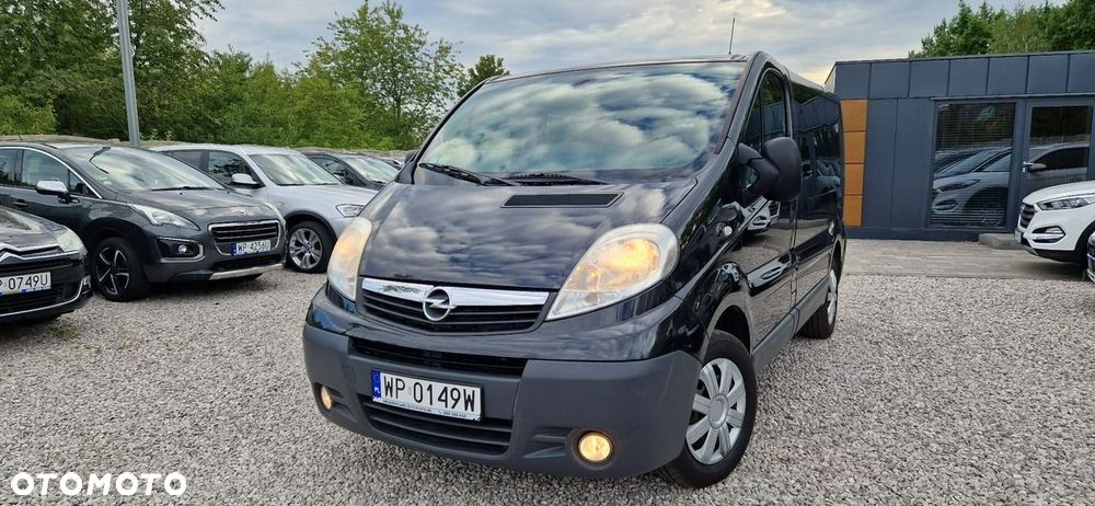 Opel Vivaro - 2