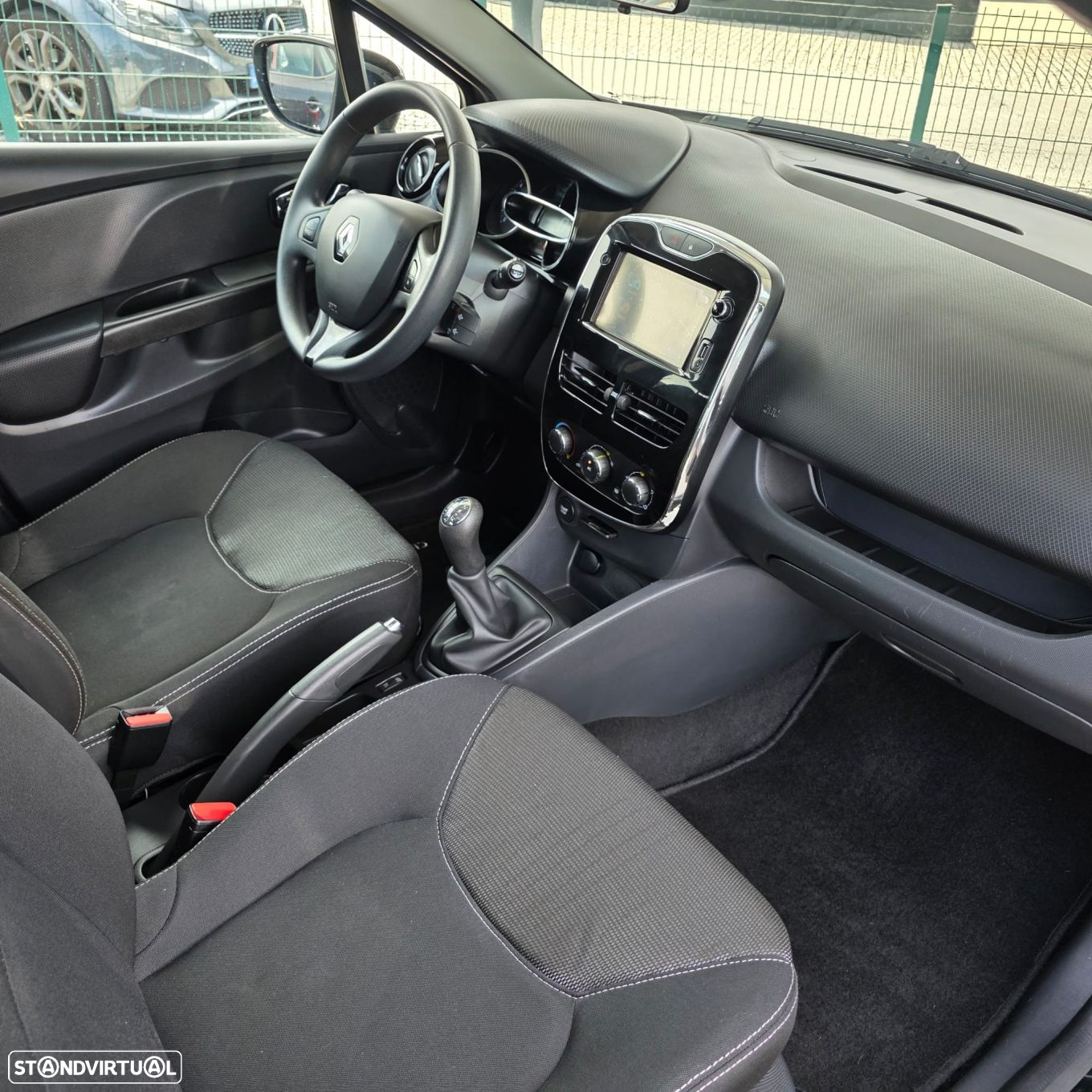 Renault Clio 0.9 TCE Dynamique S - 7