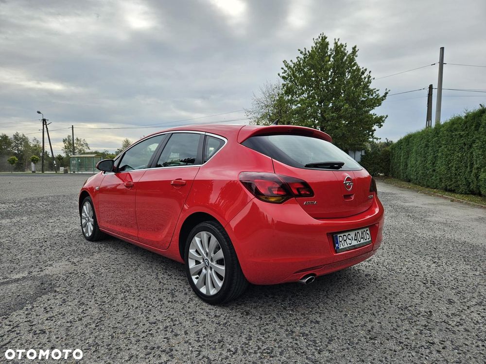 Opel Astra 1.6 T Sport - 6
