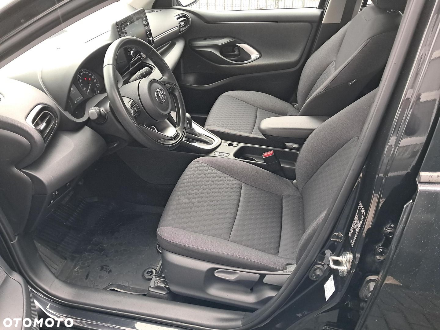 Toyota Yaris - 9