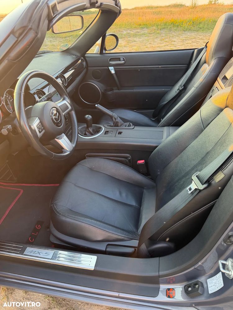 Mazda MX-5 2.0 MZR 3rd Generation - 11