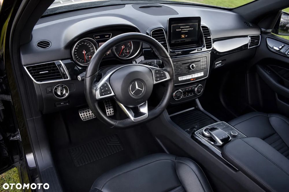 Mercedes-Benz GLE 350 d 4Matic 9G-TRONIC AMG Line - 10
