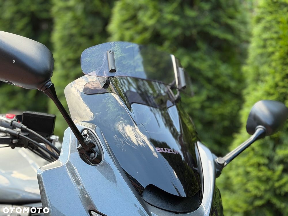 Suzuki Bandit - 27