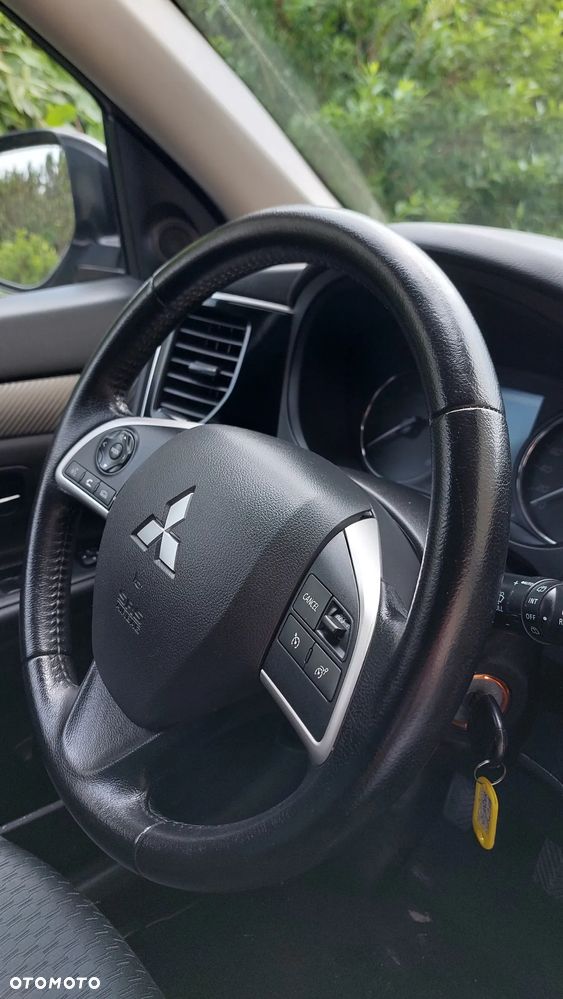 Mitsubishi Outlander 2.0 2WD Invite - 20