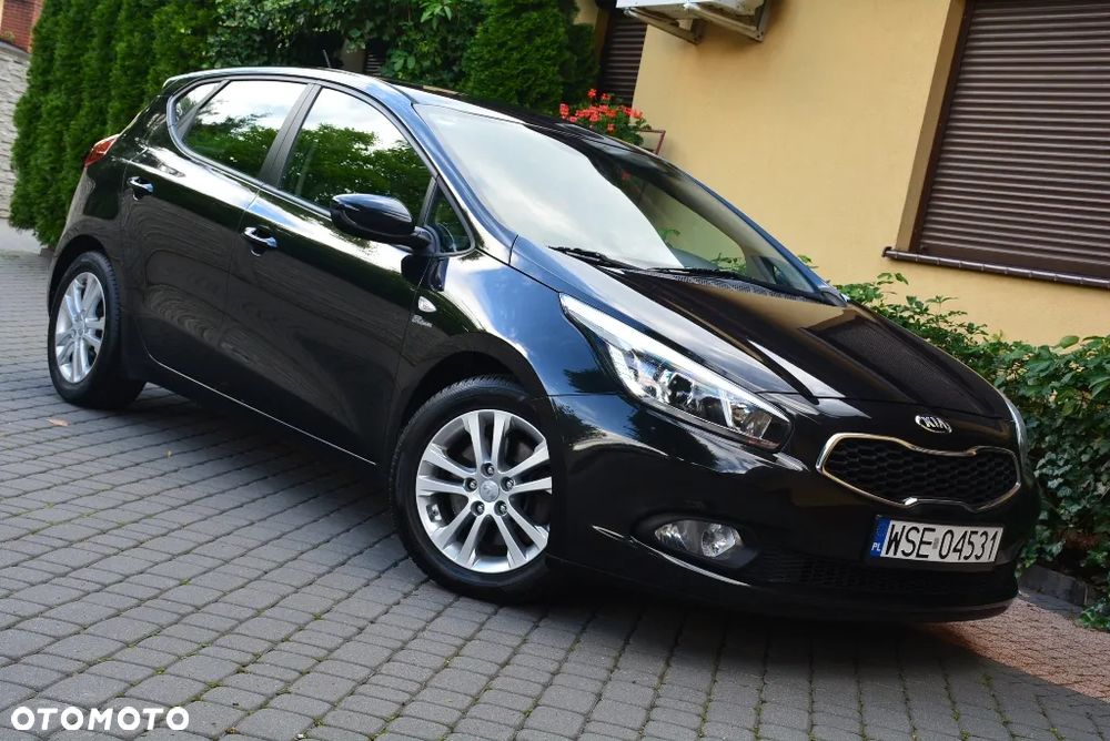Kia Ceed 1.6 GDI L Business Line - 20