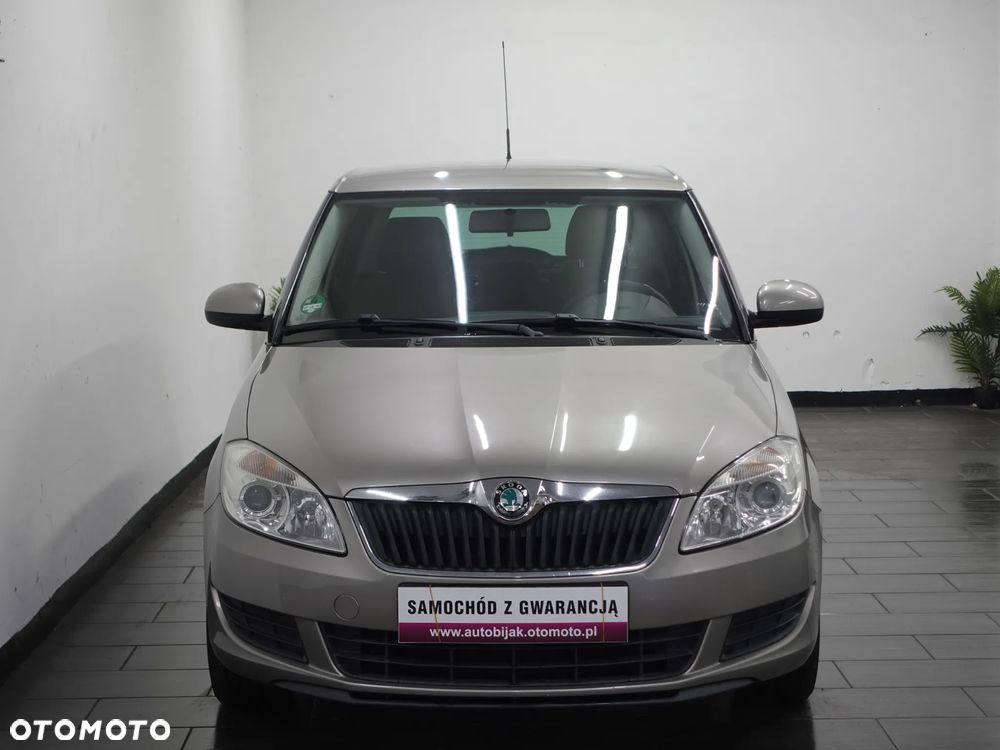 Skoda Fabia 1.2 HTP Ambition - 12