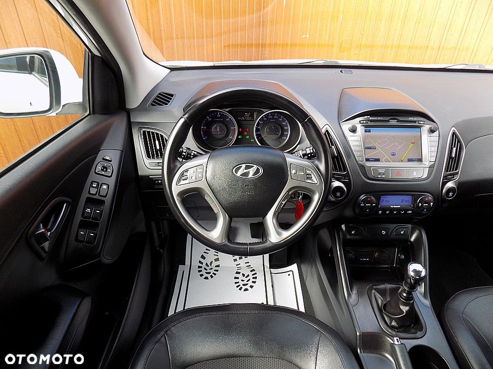 Hyundai ix35 1.7 CRDi 2WD blue Style - 15