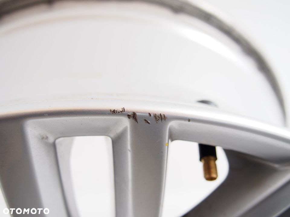 Volkswagen Golf 7 Felga 6,5Jx16H2 5x112 - 2