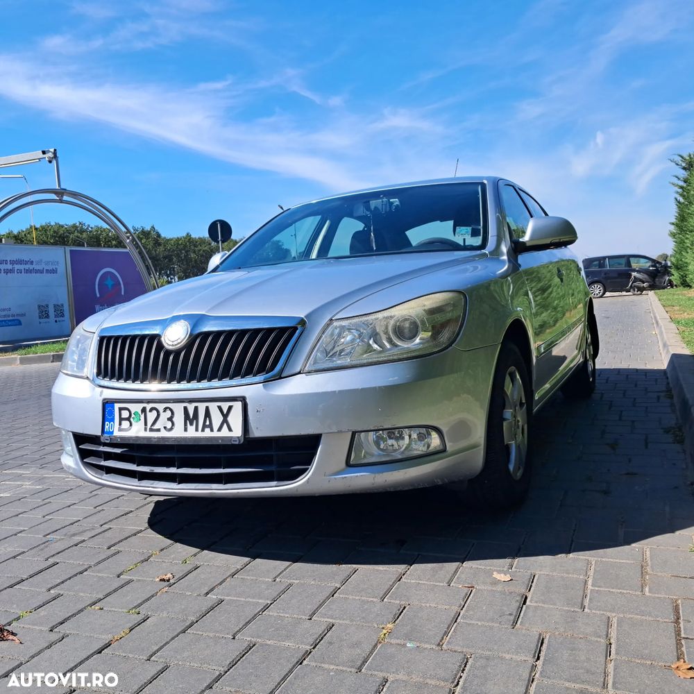 SKODA Octavia 2010 — imagine 3