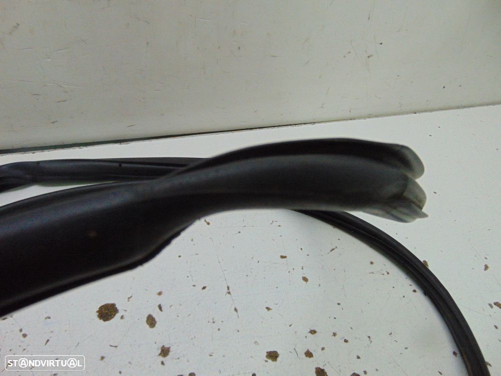 Toyota Hiace LH 102 borracha - 2