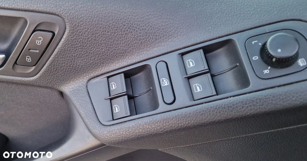 Volkswagen Tiguan 2.0 TDI Perfectline - 8