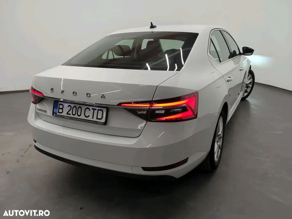 Skoda Superb - 2