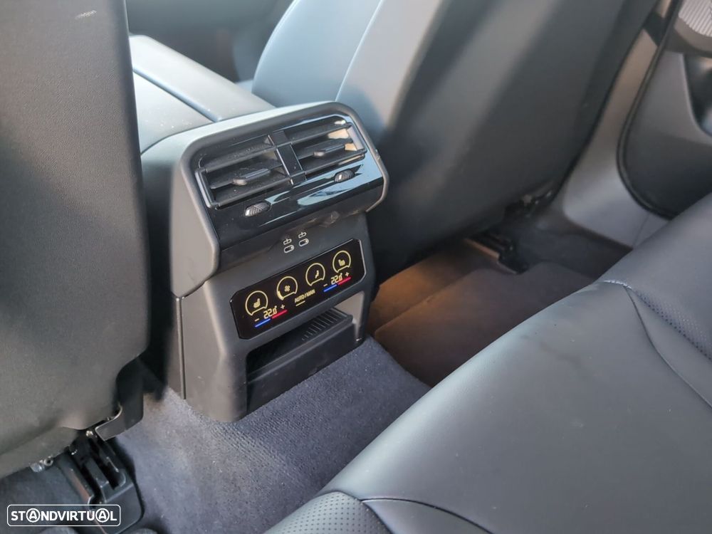 BMW 530 e xDrive Pack Desportivo M - 15