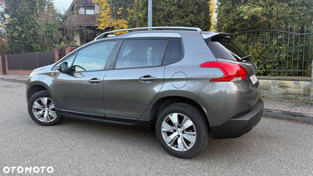 Peugeot 2008 1.2 Pure Tech Active S&S - 30