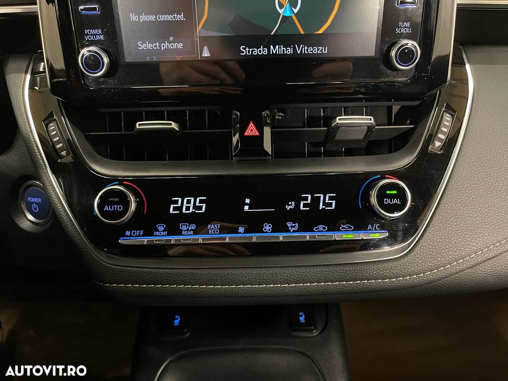 Toyota Corolla 2.0 HSD Exclusive - 15