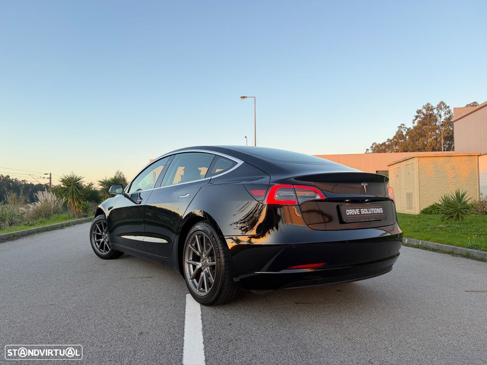 Tesla Model 3 Standard Range Plus RWD - 5