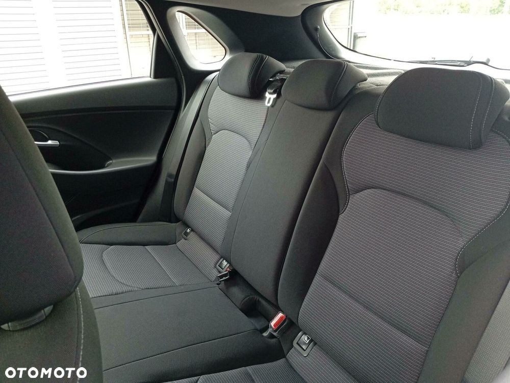 Hyundai i30 1.5 T-GDI 48V Modern - 16