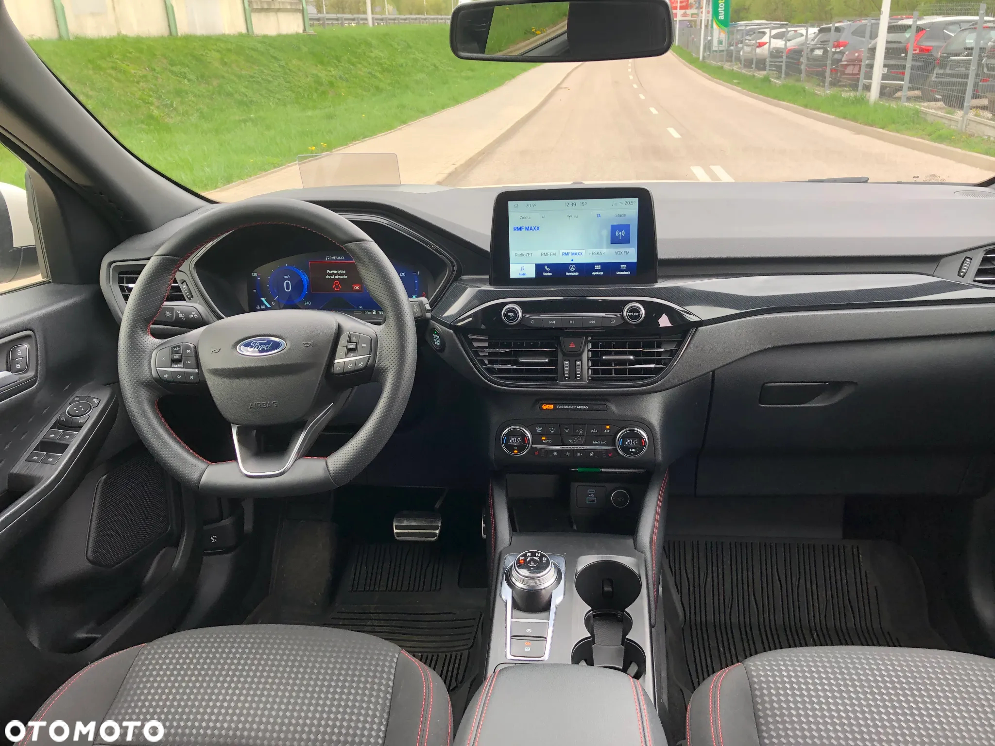 Ford Kuga - 9