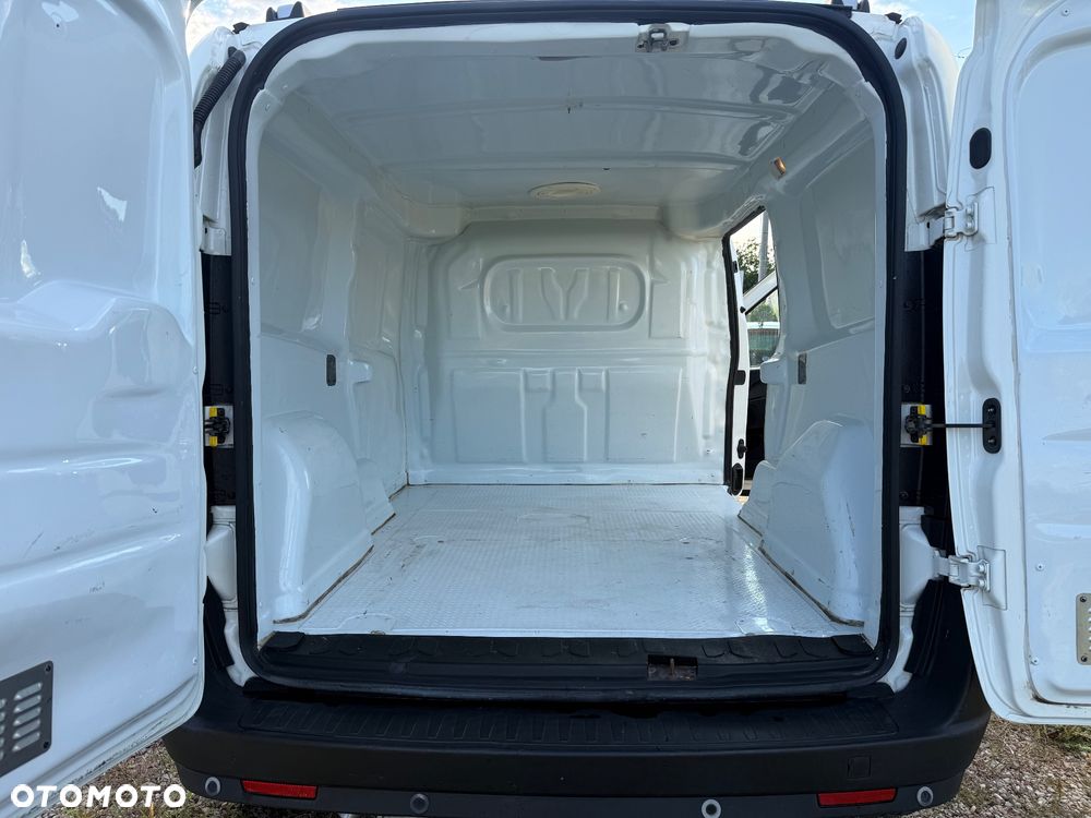 Fiat DOBLO MAXI 1.4 TJET 120 KM NOWY GAZ LPG IZOTERMA MAŁY PRZEBIEG OKAZJA - 11