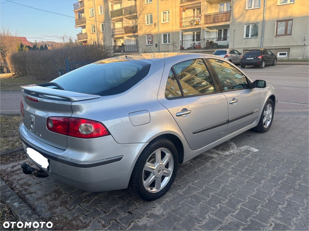 Renault Laguna - 2