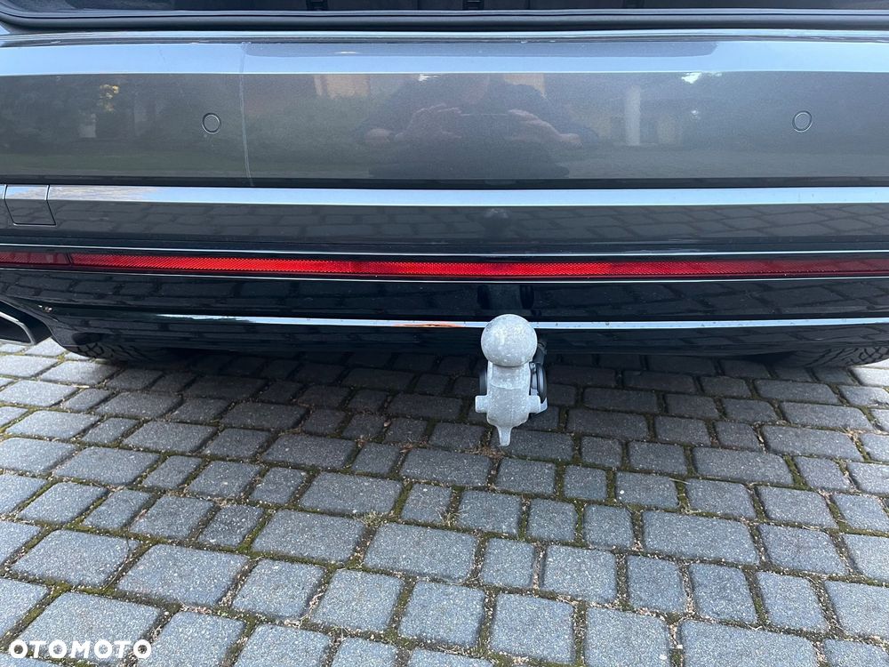 Volkswagen Touareg - 19