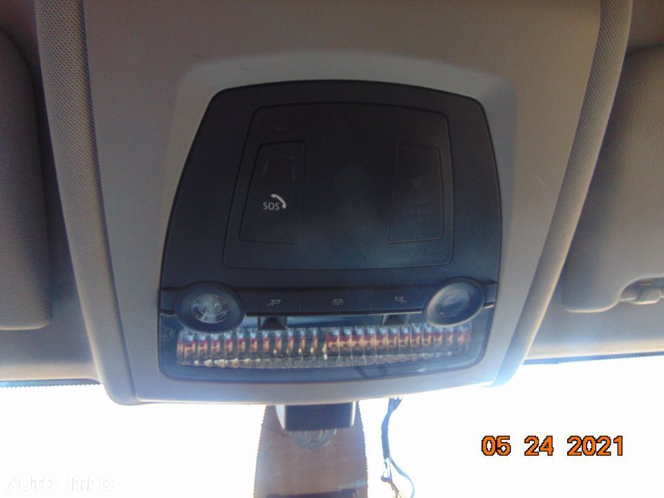 Plafoniera BMW f10 F11 an 2009-2017 plafoniera fata interior dezmembrez bmw f10 f11 f30 f34 - 1