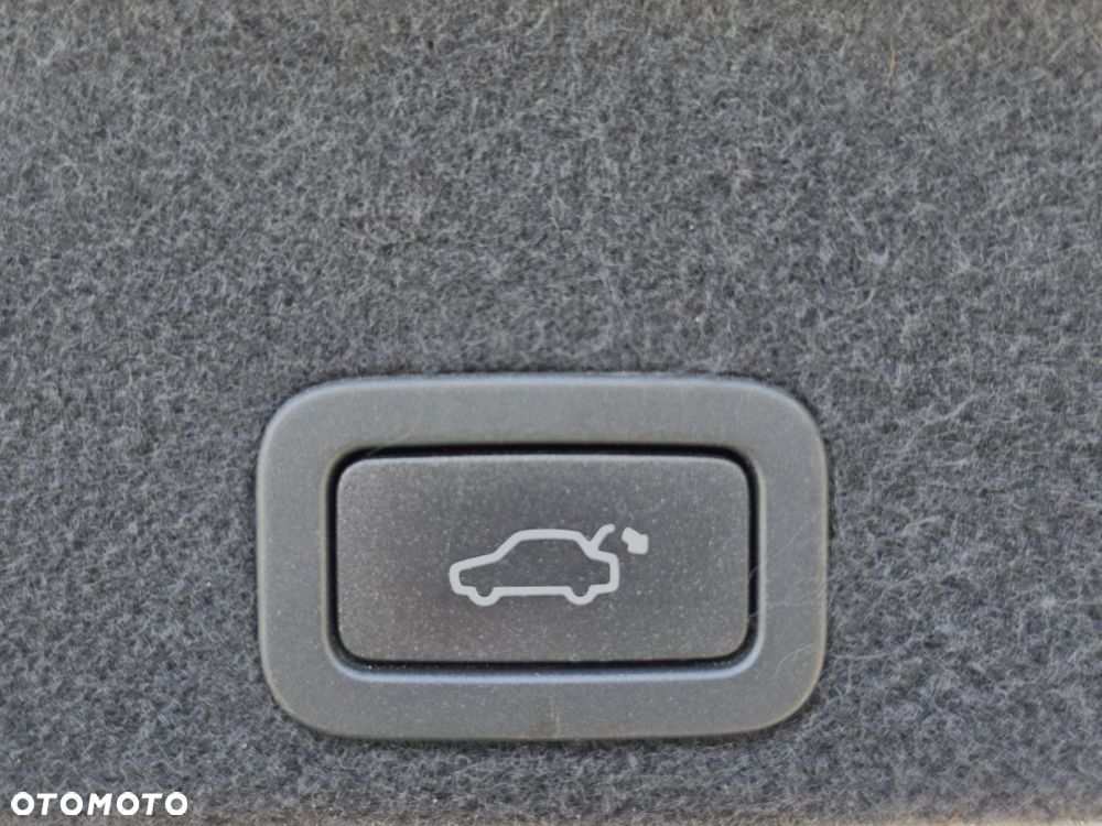 Volvo XC 60 - 38