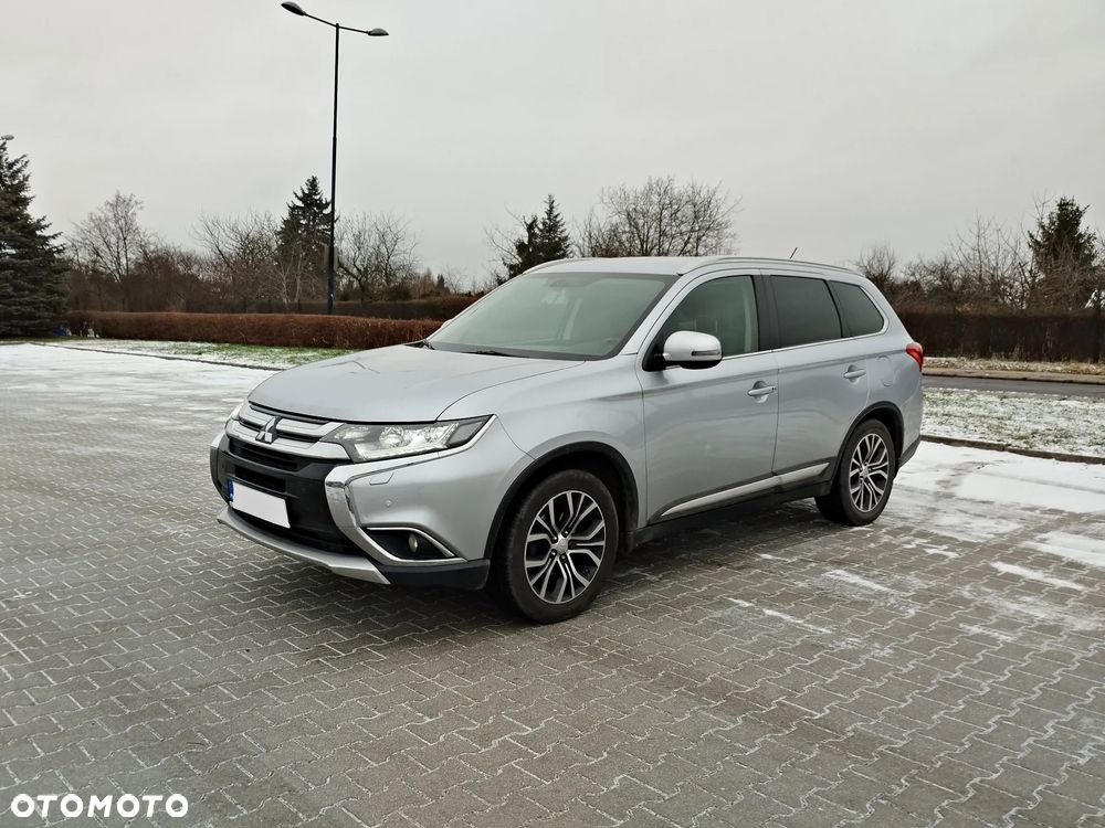Mitsubishi Outlander 2.0 Intense + 4WD CVT - 1
