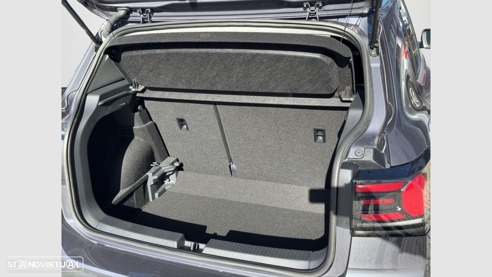 Volkswagen T-Cross — fotografia 15