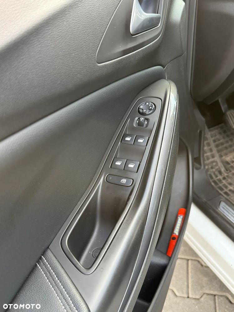 Opel Grandland X - 12