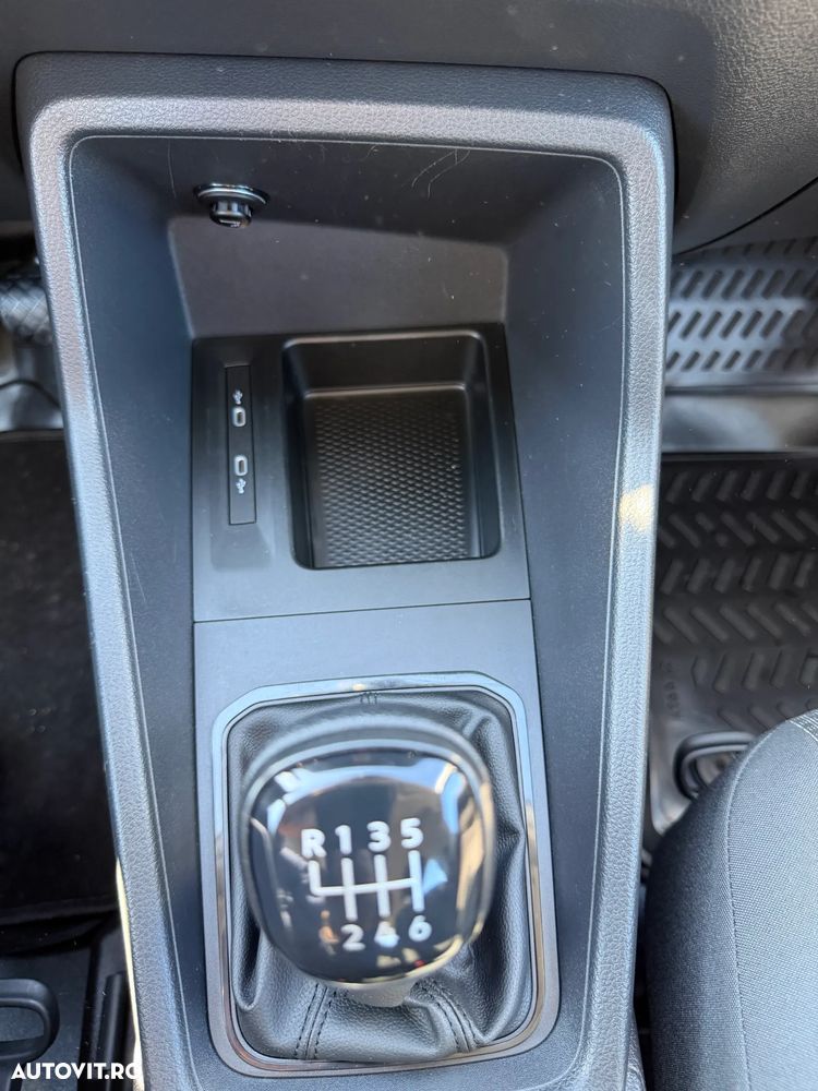 Volkswagen Caddy - 30