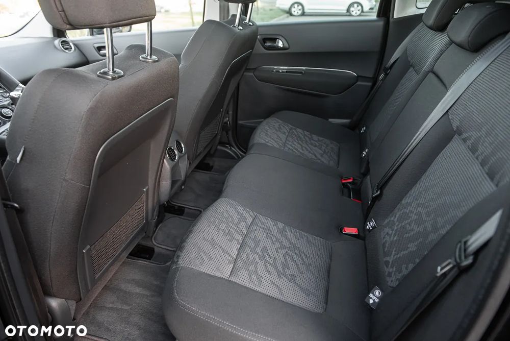 Peugeot 3008 - 25