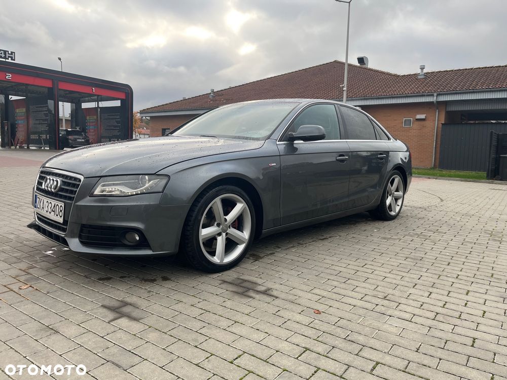 Audi A4 Limousine 2010 photo 2