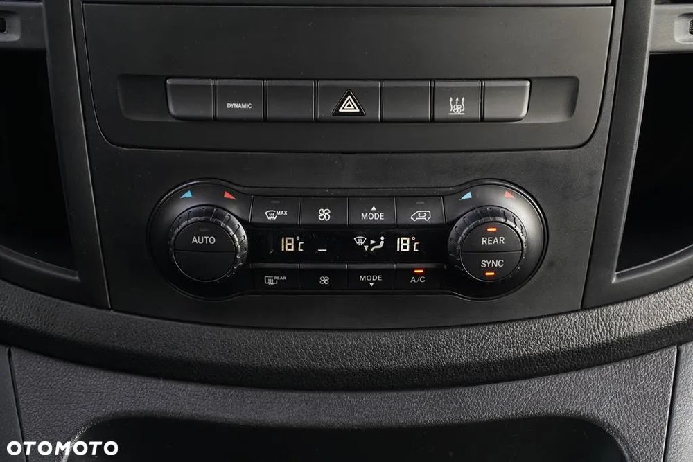 Mercedes-Benz Vito - 26